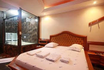 סאו פאולו Delirius Motel (Adults Only) מראה חיצוני תמונה